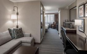 Doubletree Suites by Hilton Minneapolis